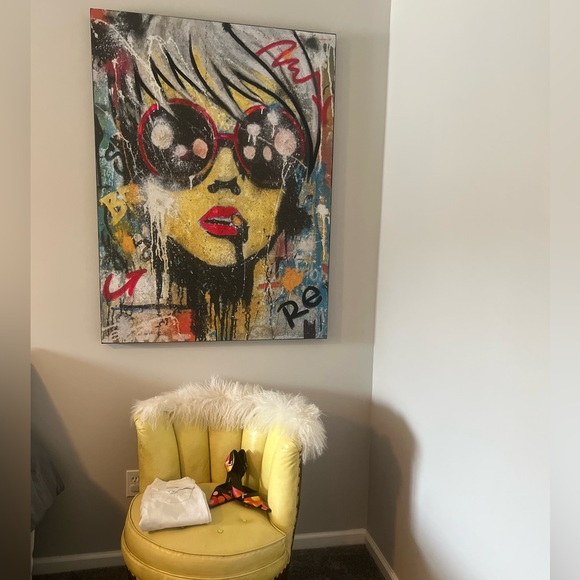 LET’S SHOP! Bright fun colorful heals! - Picture 3 of 4